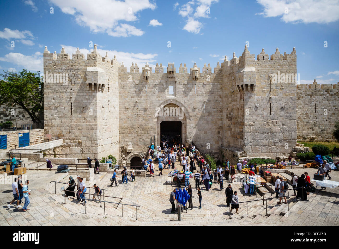 Porte de Damas, dans la Vieille Ville, site du patrimoine mondial de l'UNESCO, Jérusalem, Israël, Moyen Orient Banque D'Images