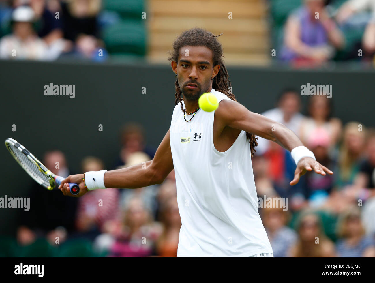 Dustin Brown (GER) en action au tournoi de Wimbledon 2013, Londres, Angleterre. Banque D'Images
