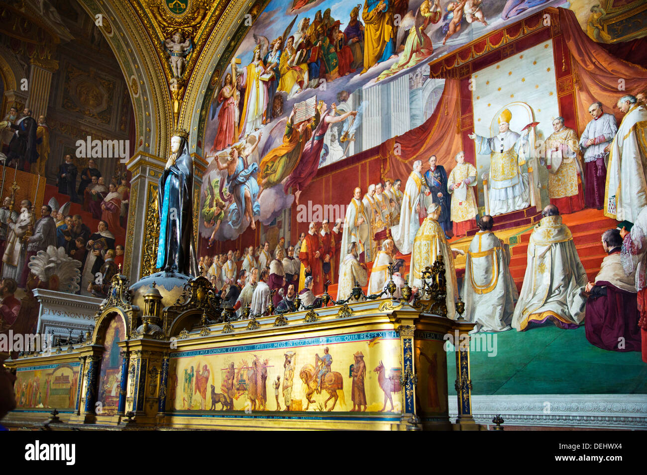 Interiors d'un musée, Musées du Vatican, Vatican, Rome, Latium, Italie Banque D'Images