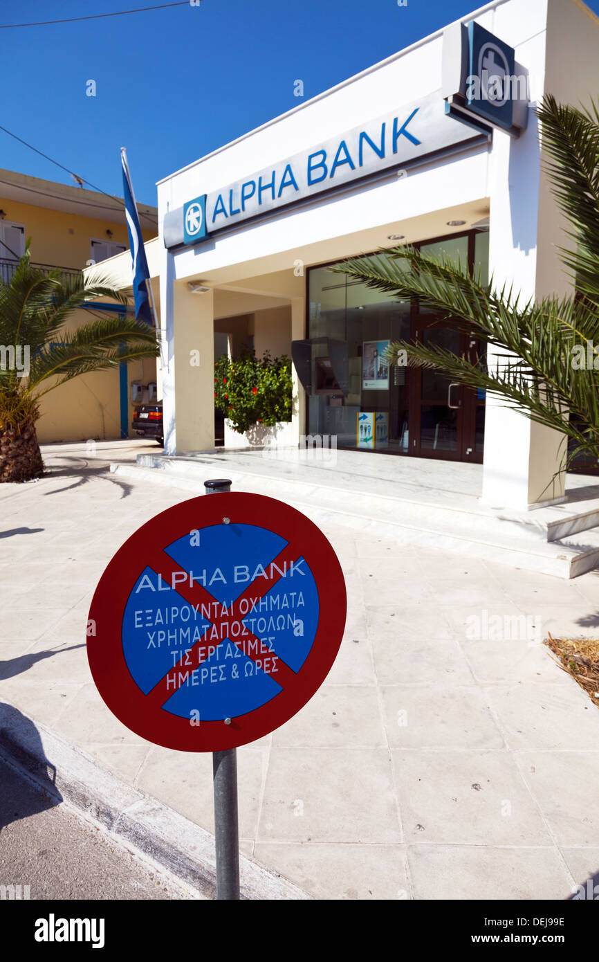 Alpha Bank dans Lefkada Lefkas Nidri île grecque Grèce Nydri Banque D'Images