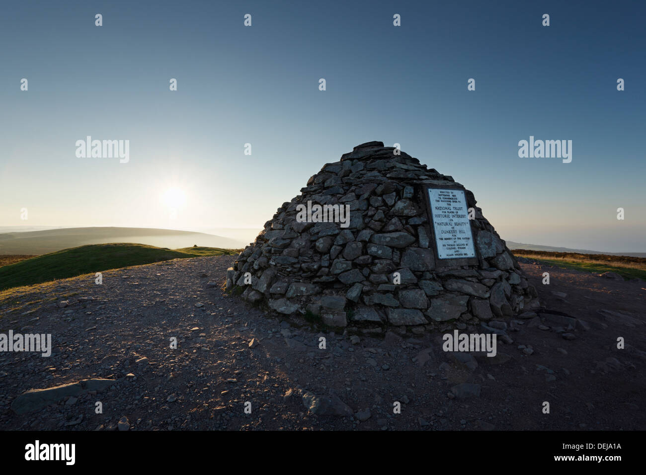 Cairn au sommet de Dunkery Beacon. Parc National d'Exmoor. Le Somerset. L'Angleterre. UK. Banque D'Images