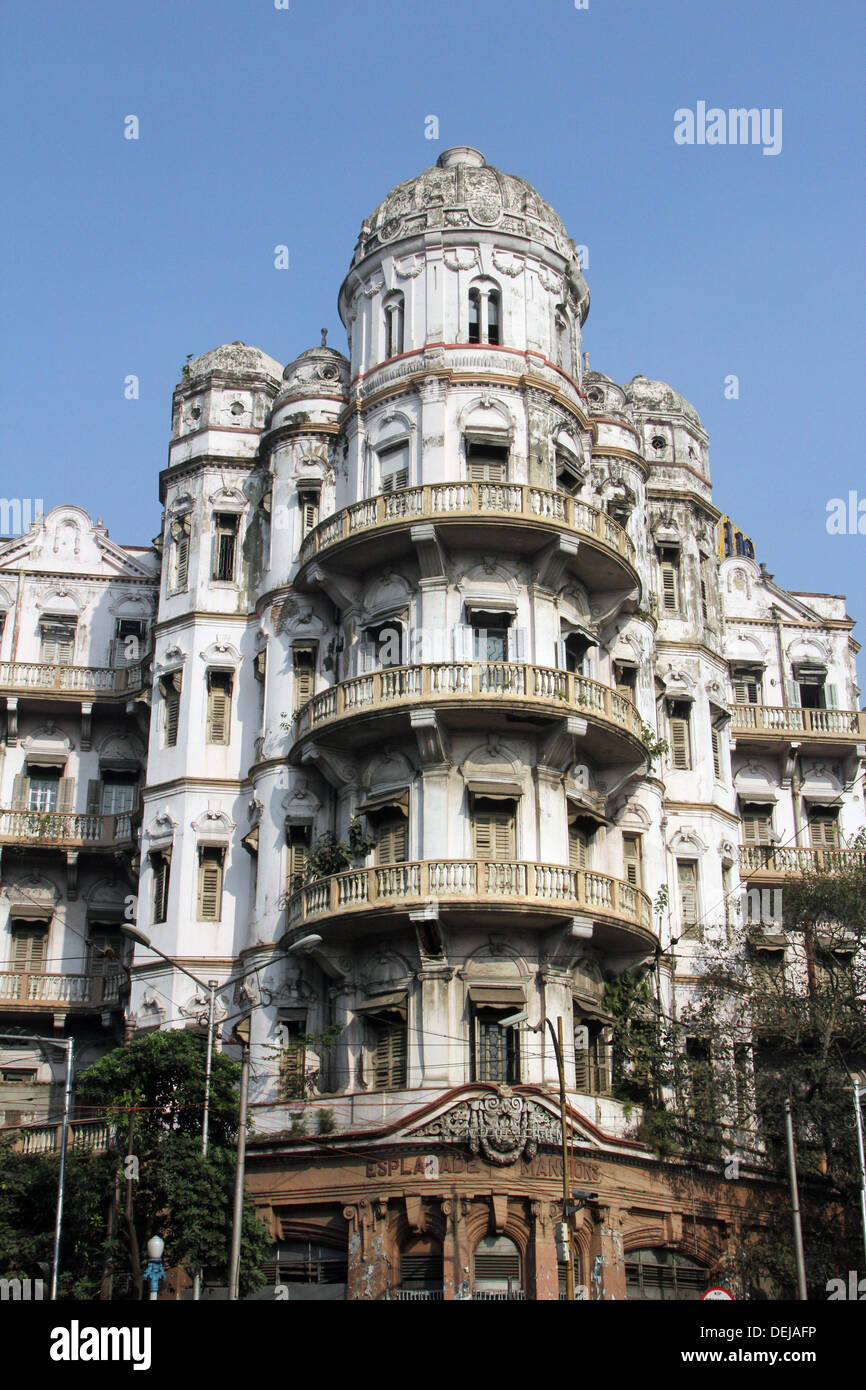 Esplanade mansions construite pendant l'ère coloniale Britannique lorsque Kolkata était la capitale de l'Inde britannique Banque D'Images