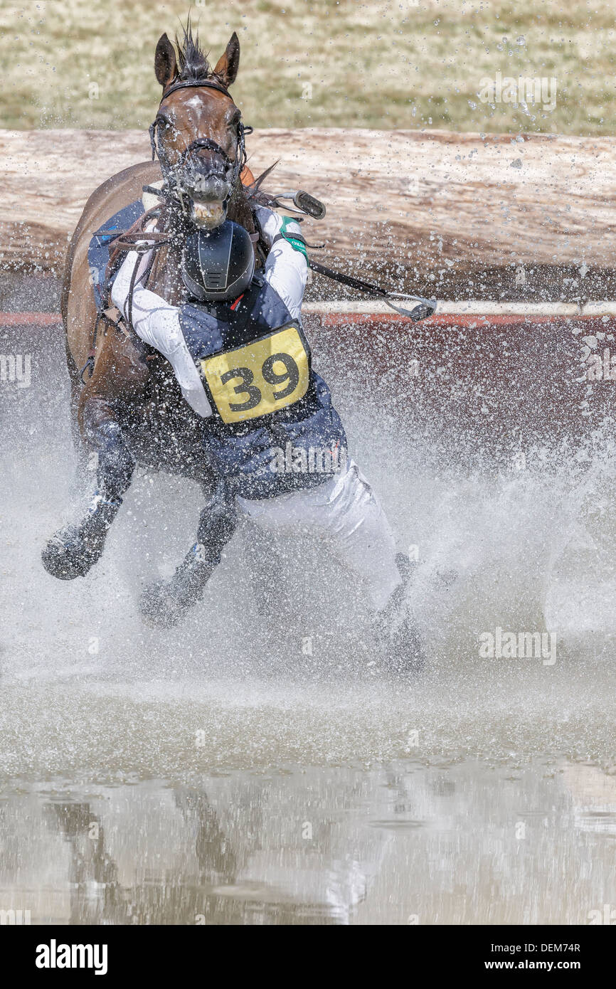 Aaron Millar sur Allercombe Ellie au Festival of British Eventing - Gatcombe Park 2013 Banque D'Images