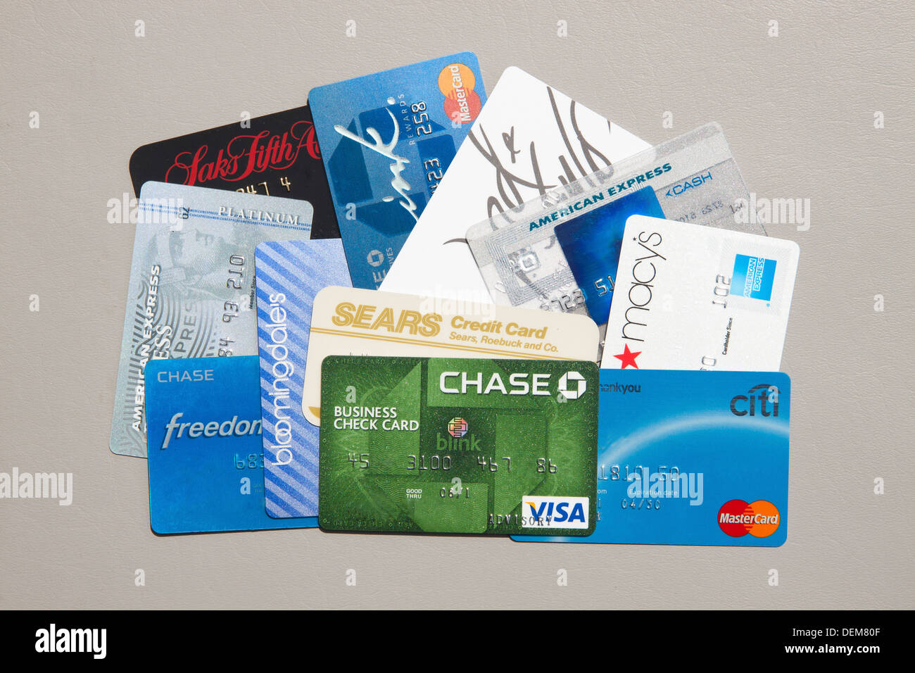 Collage de cartes de crédit VISA, Mastercard et American Express. Banque D'Images