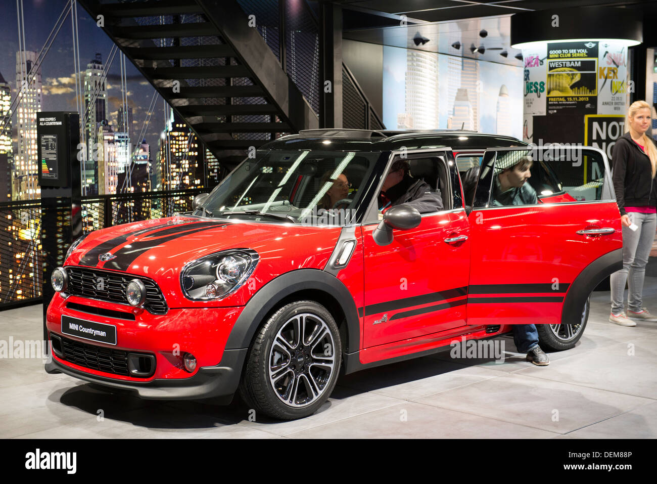 Francfort - 16 SEPTEMBRE : Le nouveau MINI Countryman illustré à la 65ème IAA (Internationale Automobil Ausstellung) Banque D'Images