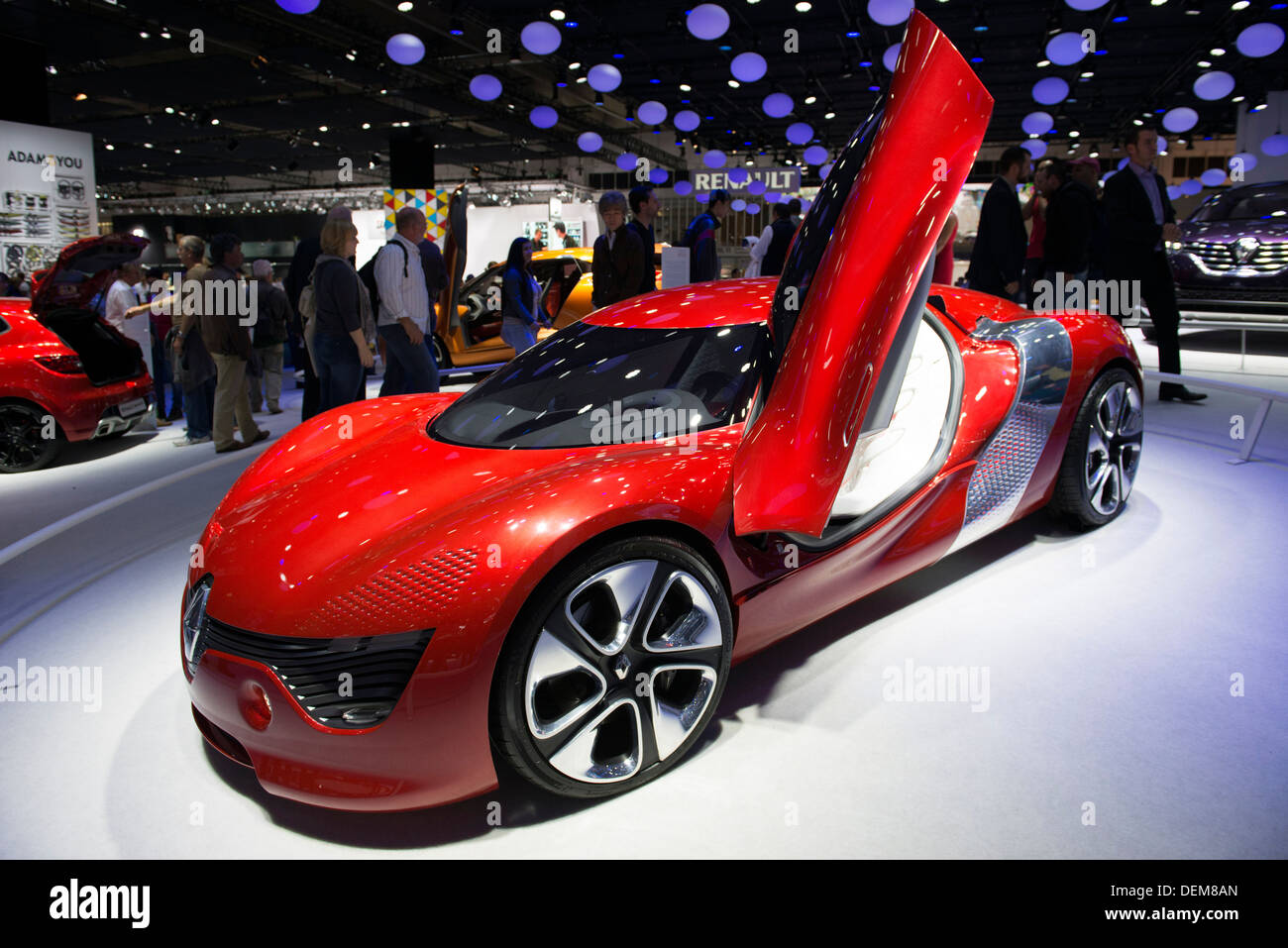 Francfort - 16 SEPTEMBRE : DeZir Renault Voiture Plug-In illustré à la 65ème IAA (Internationale Automobil Ausstellung) Banque D'Images