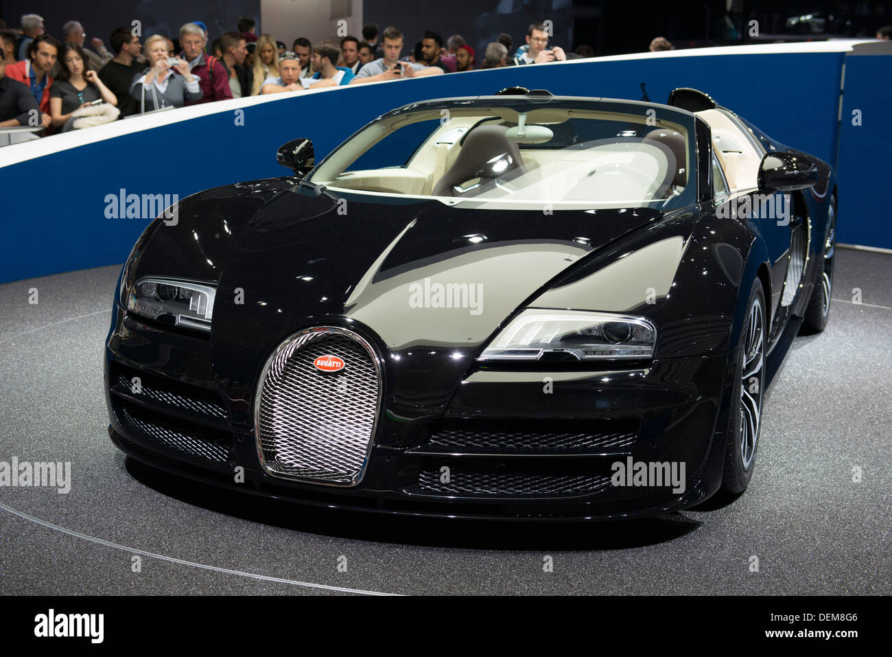 Francfort - 16 SEPTEMBRE : Bugatti Veyron 16.4 Grand Sport Vitesse indiquée à la 65ème IAA (Internationale Automobil Ausstellung) Banque D'Images
