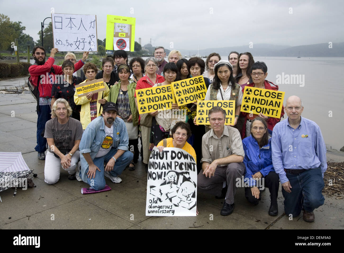 Les New-yorkais et des militants de Fukushima, le Japon s'unissent pour arrêter une centrale nucléaire d'Indian Point dans Buchanan ; New York Banque D'Images