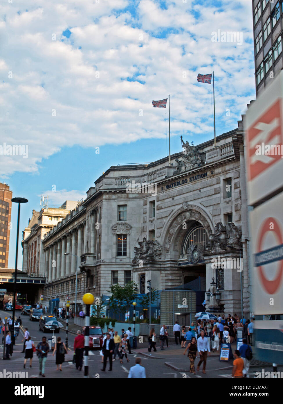 Entrée de la gare de Waterloo, York Road, Londres, Angleterre, Royaume-Uni Banque D'Images
