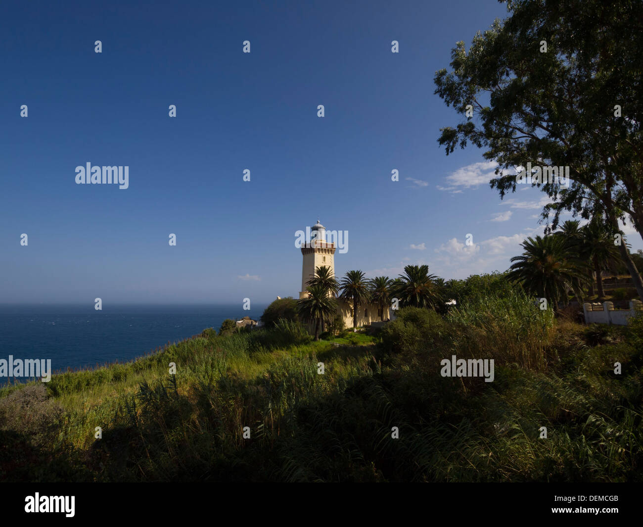 Phare du Cap Spartel, près de Tanger, Maroc Banque D'Images