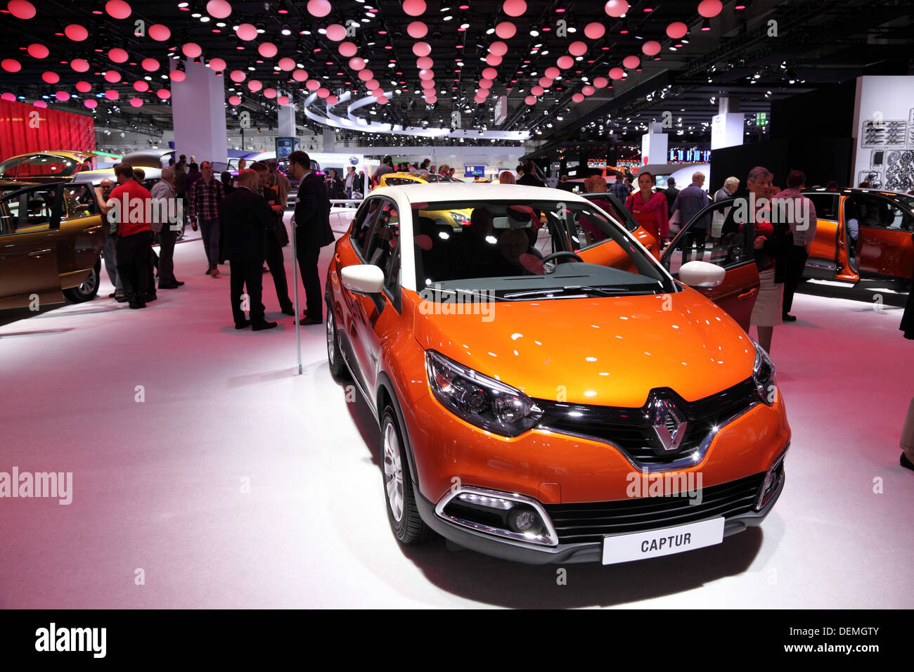 840 vus compact de Renault à la 65ème IAA de Francfort, Allemagne Banque D'Images