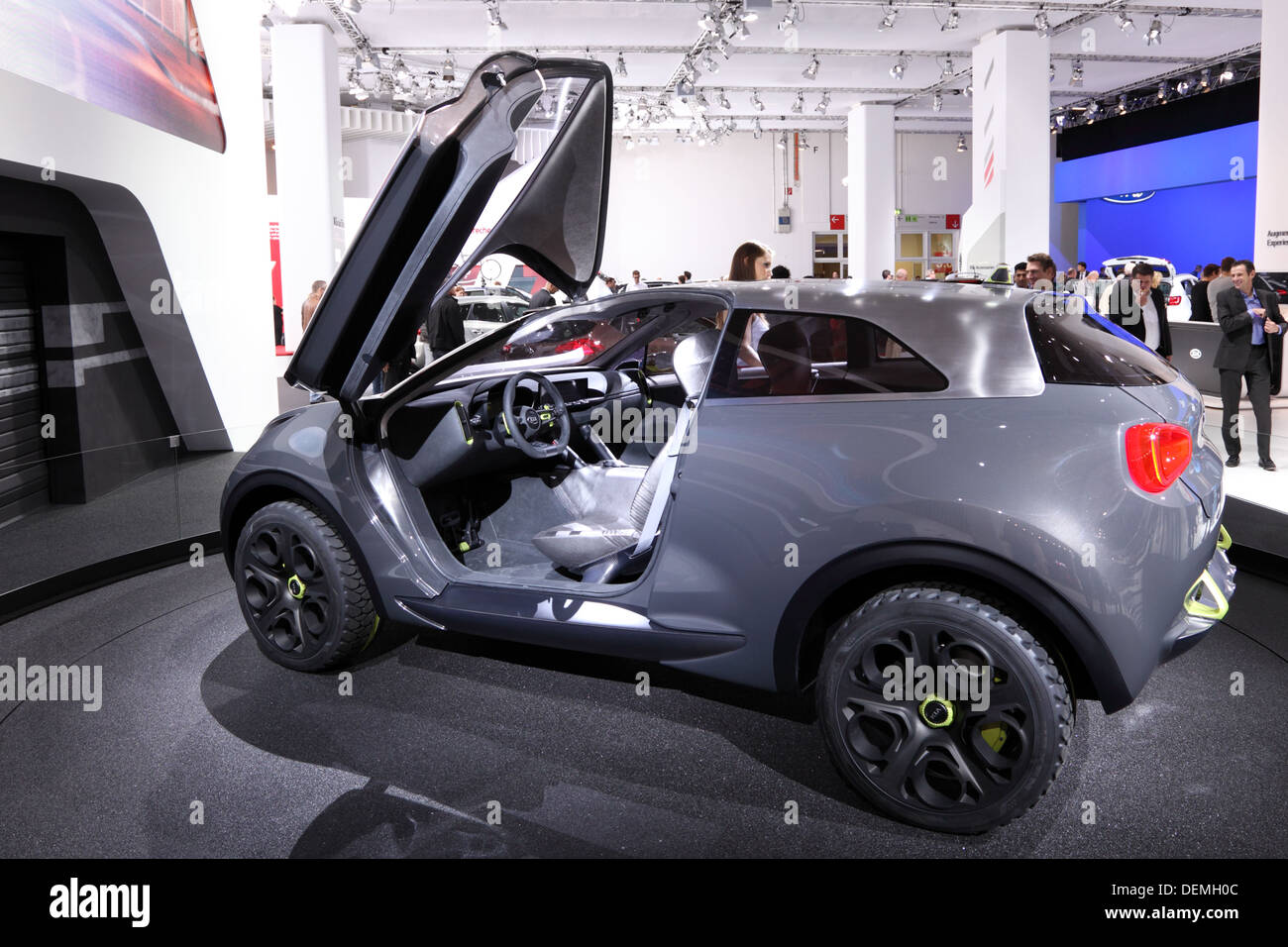 KIA Niro SUV concept-car à la 65ème IAA de Francfort, Allemagne, le 17 septembre, 2013 Banque D'Images