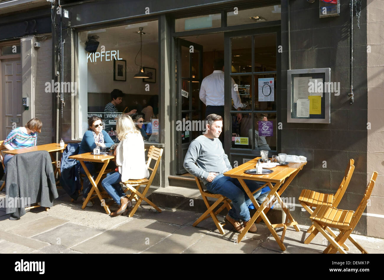 Kipferl café viennois et restaurant, Islington, Londres Banque D'Images