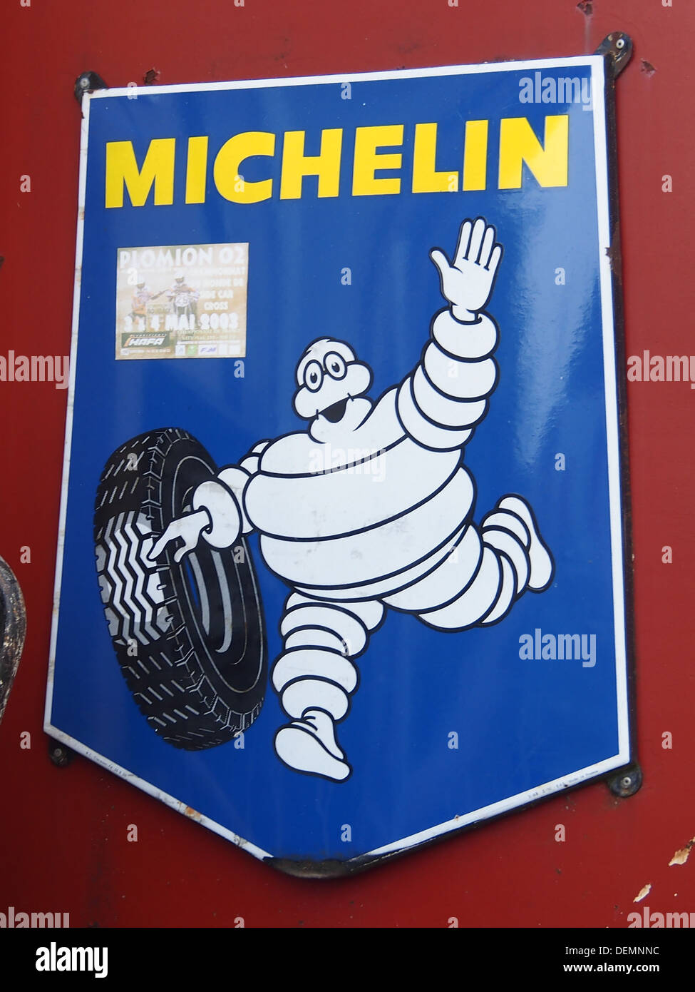Bonhomme Michelin publicitaire en résine - réalisation c…