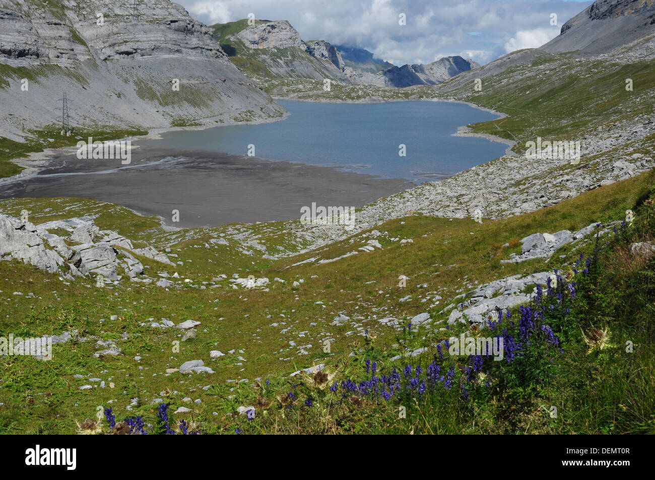 Sur le lac Daubensee Gemmi, Valais, Suisse, Europe Banque D'Images