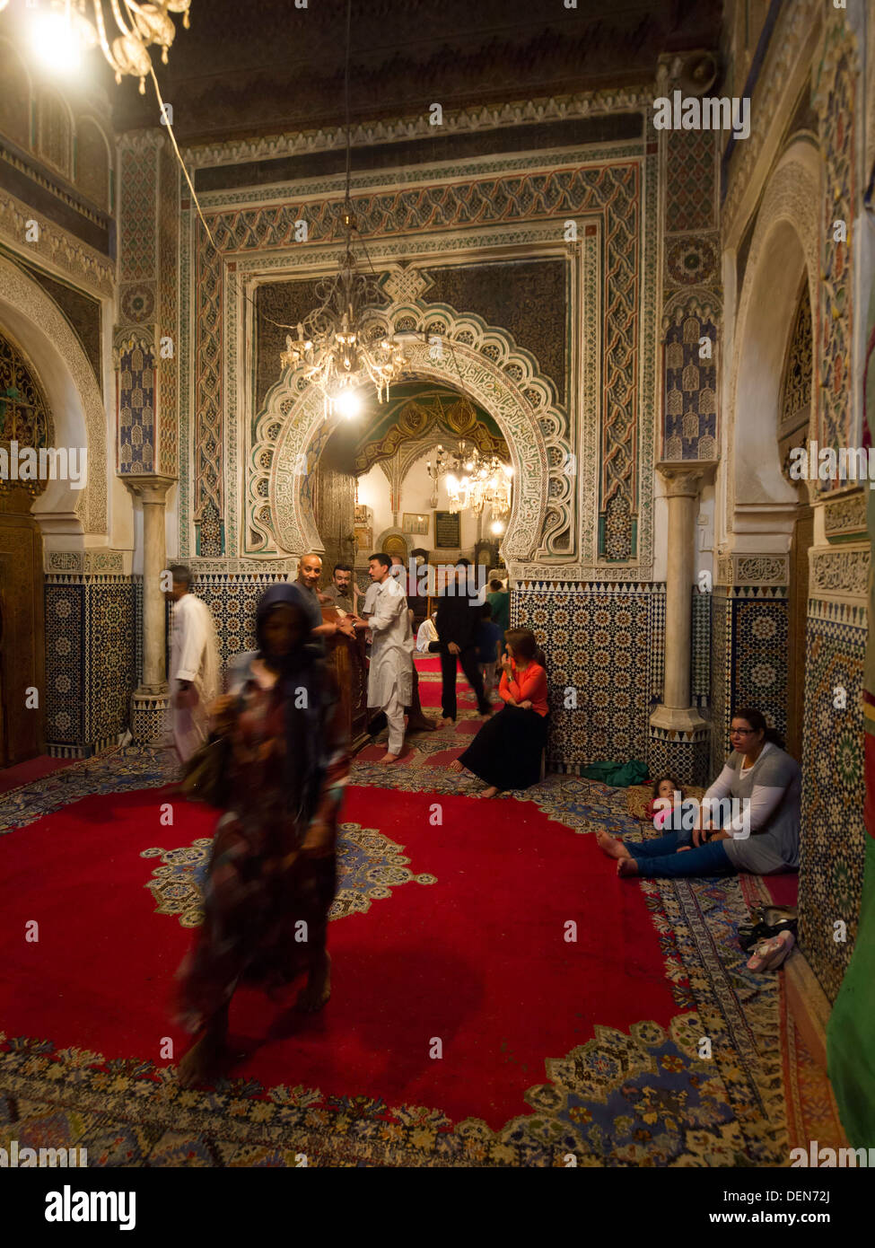 Zaouia Moulay Idriss II entrée mosquée à Fez, Maroc Banque D'Images