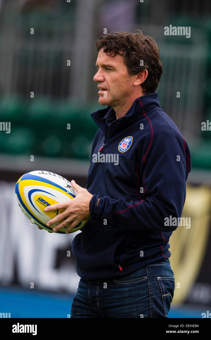 Londres, Royaume-Uni. 22 août, 2013. Mike Ford. Au cours de l'action l'Aviva Premiership Round 3 match entre sarrasins et Bath Rugby joué à Allianz Park, London © Graham Wilson/Alamy Live News Banque D'Images