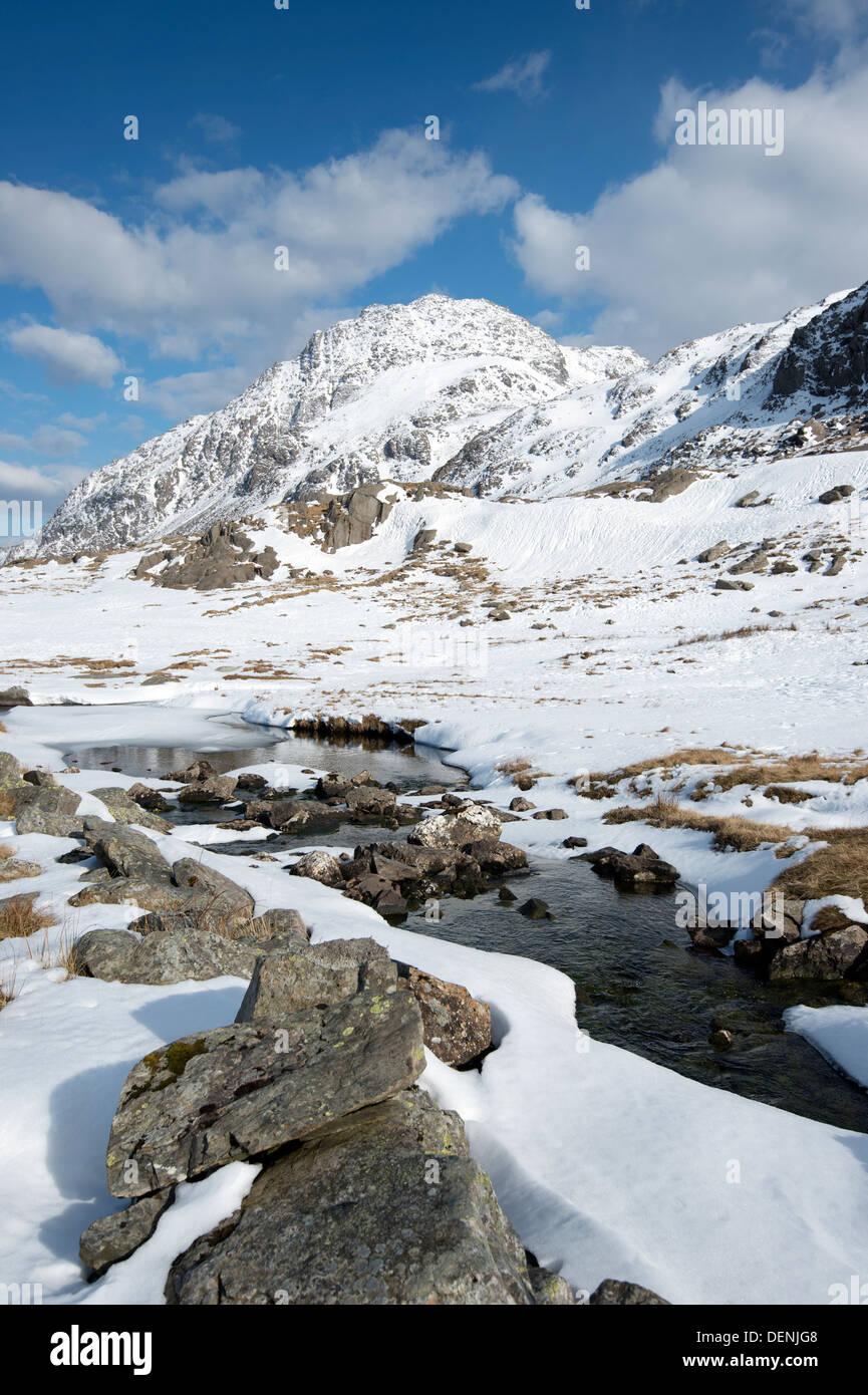 Tryfan, l'Glyderau, Parc National de Snowdonia, le Nord du Pays de Galles, Royaume-Uni Banque D'Images