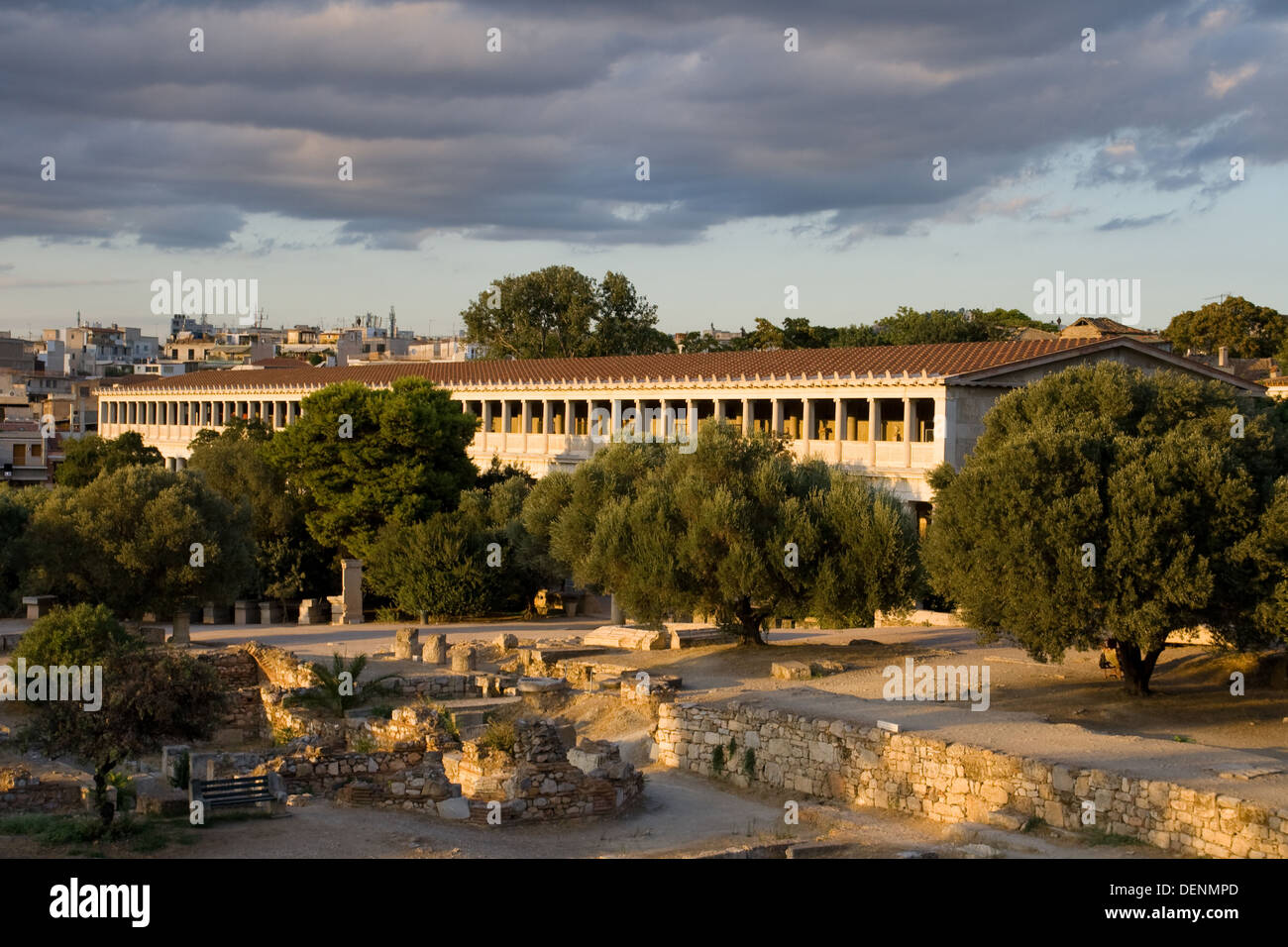 La Stoa d'Attalos reconstruit dans l'Agora d'Athènes, Grèce. Banque D'Images