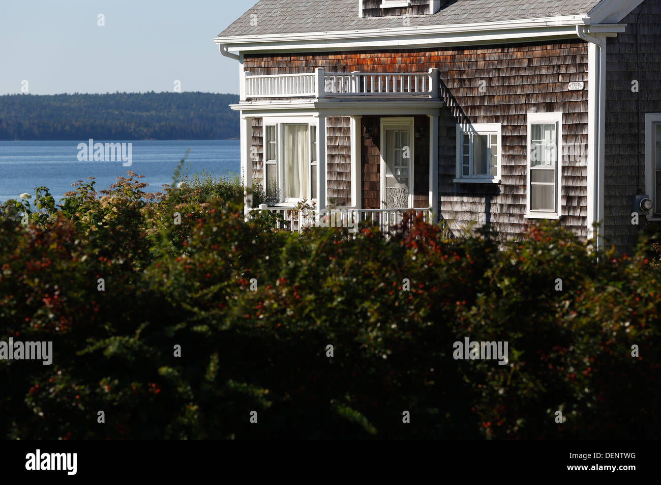 Waterfront house, Mount Desert Island, Maine Banque D'Images