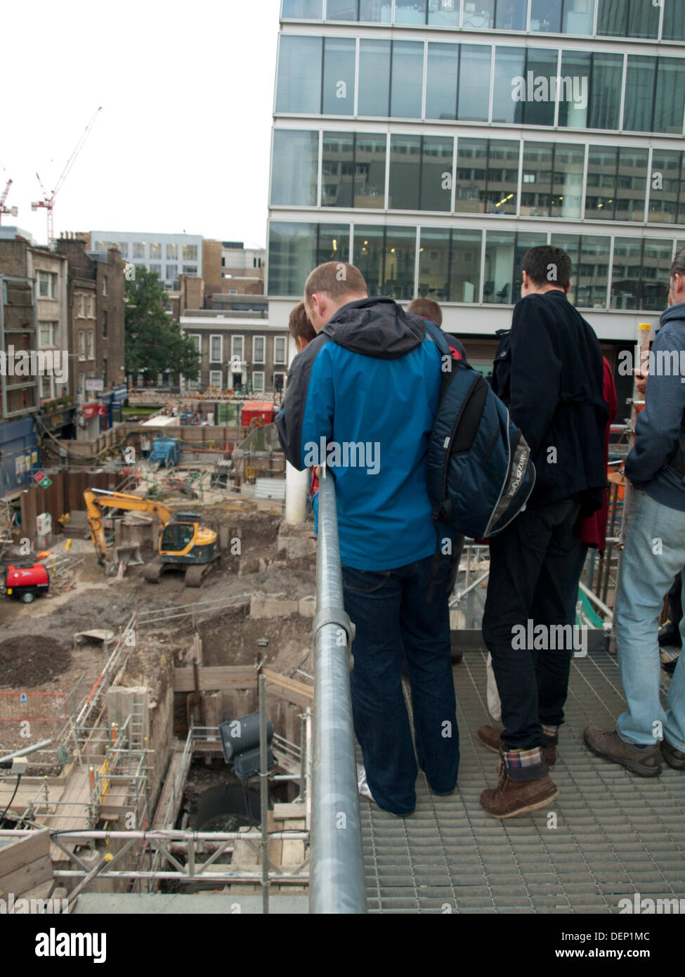 Londres, Royaume-Uni. 22 août, 2013. Traverse ouvre Moorgate et la gare de Liverpool Street pour chantiers week-end portes ouvertes le dimanche 22 septembre 2013. Traverse, doit être achevé en 2018, est un projet d'infrastructure ferroviaire complexe en cours principalement dans le centre de Londres et est devenu le plus important d'Europe Projet de construction. Credit : P.D. Amedzro/Alamy Live News Banque D'Images