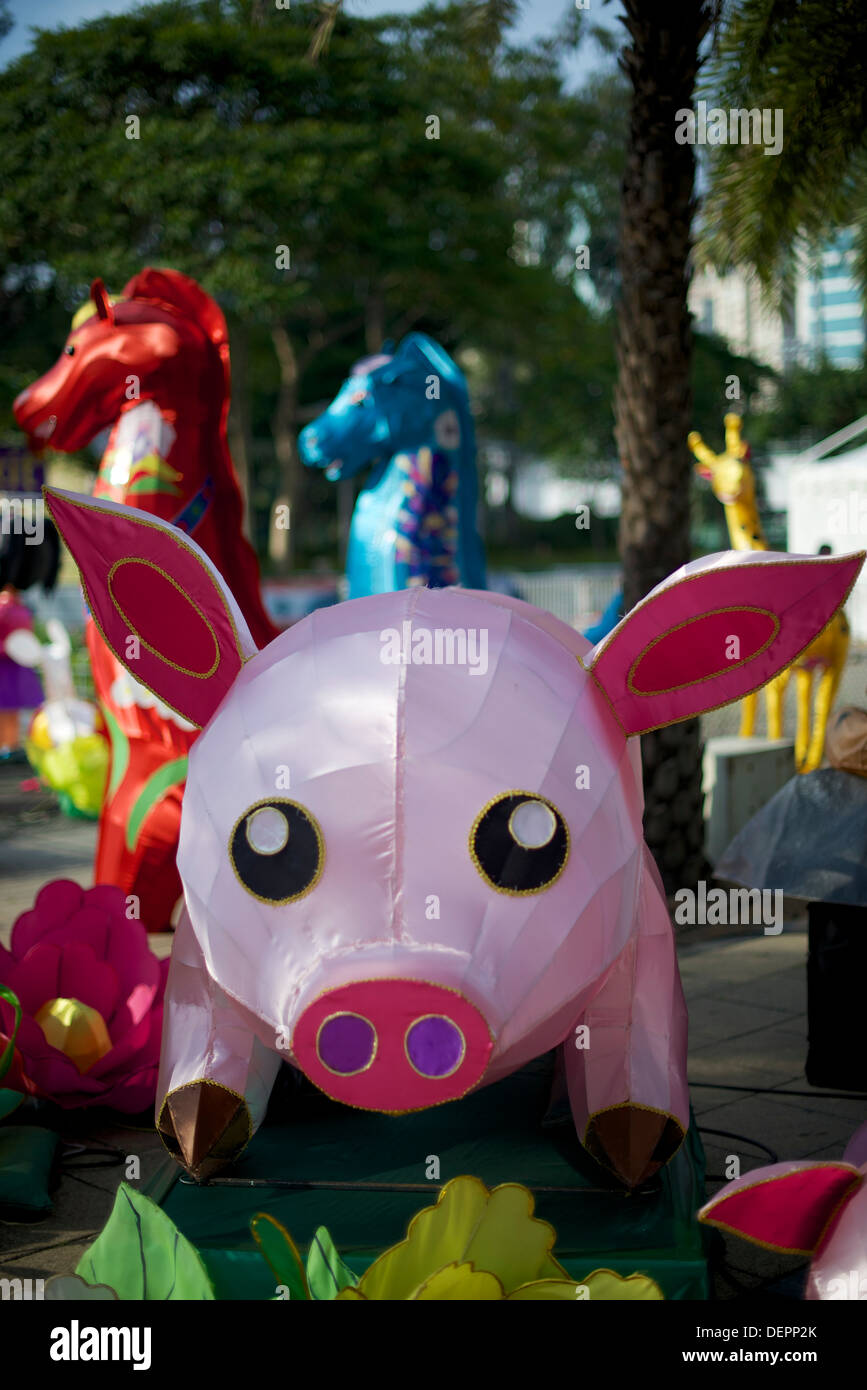 Mi-automne décorations festival dans le parc Victoria, Causeway Bay. Banque D'Images