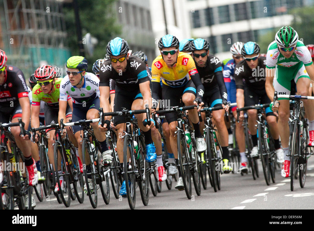 Sir Bradley Wiggins l'équipe Sky sur son chemin pour gagner le Tour de Grande-Bretagne. C'était la dernière étape de la course. Banque D'Images