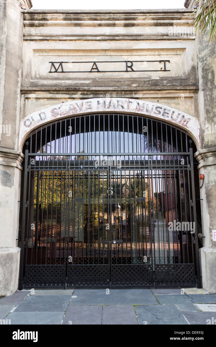 Old Slave Mart Museum sur Chalmers Street à Charleston, SC. Banque D'Images