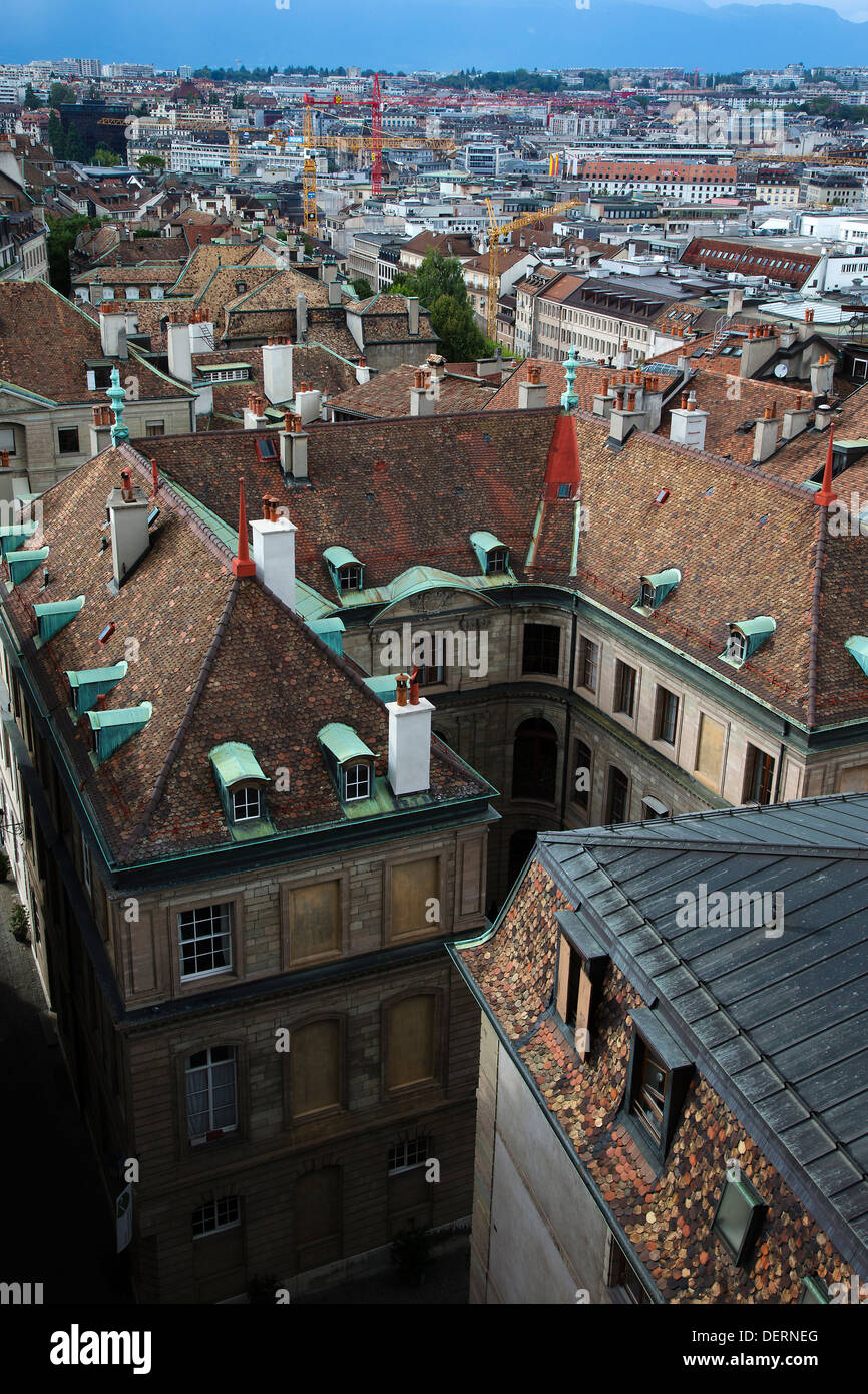 Vue aérienne du Musée international de la réforme prises à partir d'une tour de la Cathédrale Saint Pierre, Genève Banque D'Images