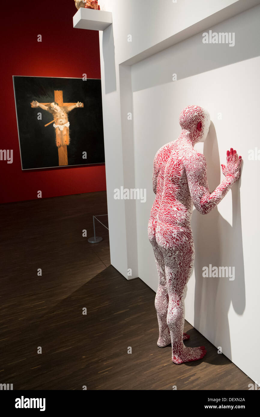 Exposition au musée d'art me Collectors Room avec l'Olbricht Foundation art collection à Berlin Allemagne Banque D'Images