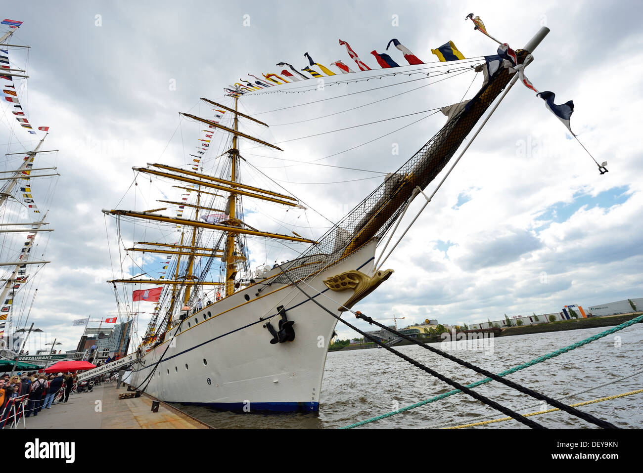 L'école de voile de bateau Gorch misaine à Hambourg, Allemagne, Europe, Segelschulschiff Gorch Fock à Hamburg, Deutschland, Europa Banque D'Images