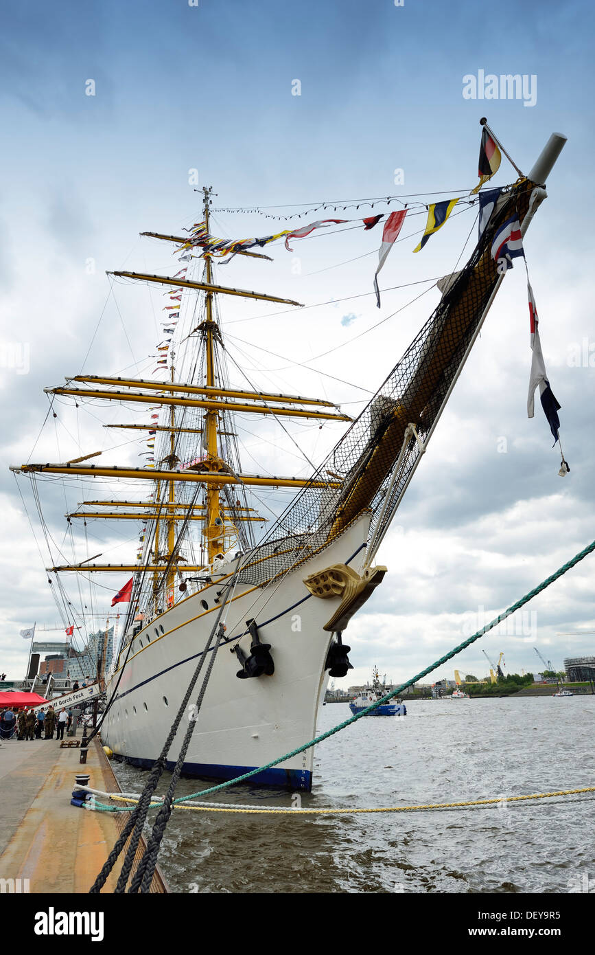 L'école de voile de bateau Gorch misaine à Hambourg, Allemagne, Europe, Segelschulschiff Gorch Fock à Hamburg, Deutschland, Europa Banque D'Images