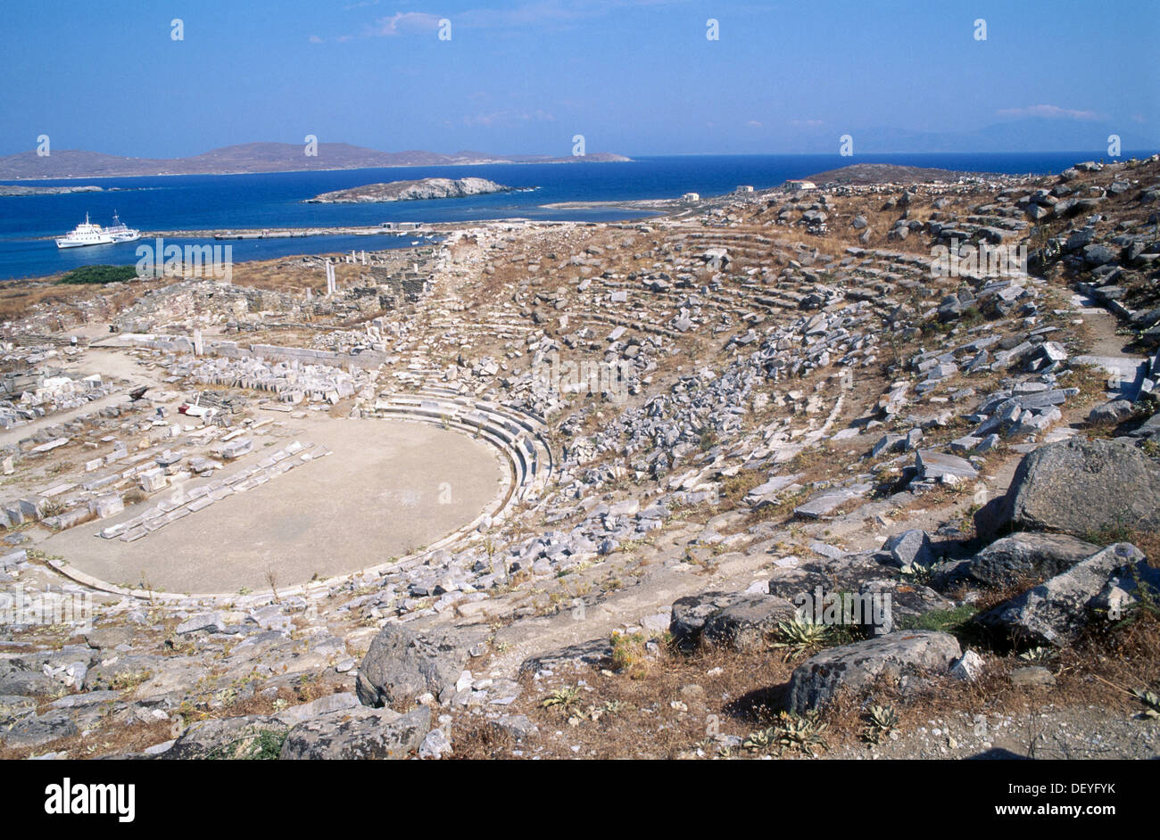 Ruines du théâtre (3e siècle avant J.-C.), Délos. Cyclades, Grèce Banque D'Images