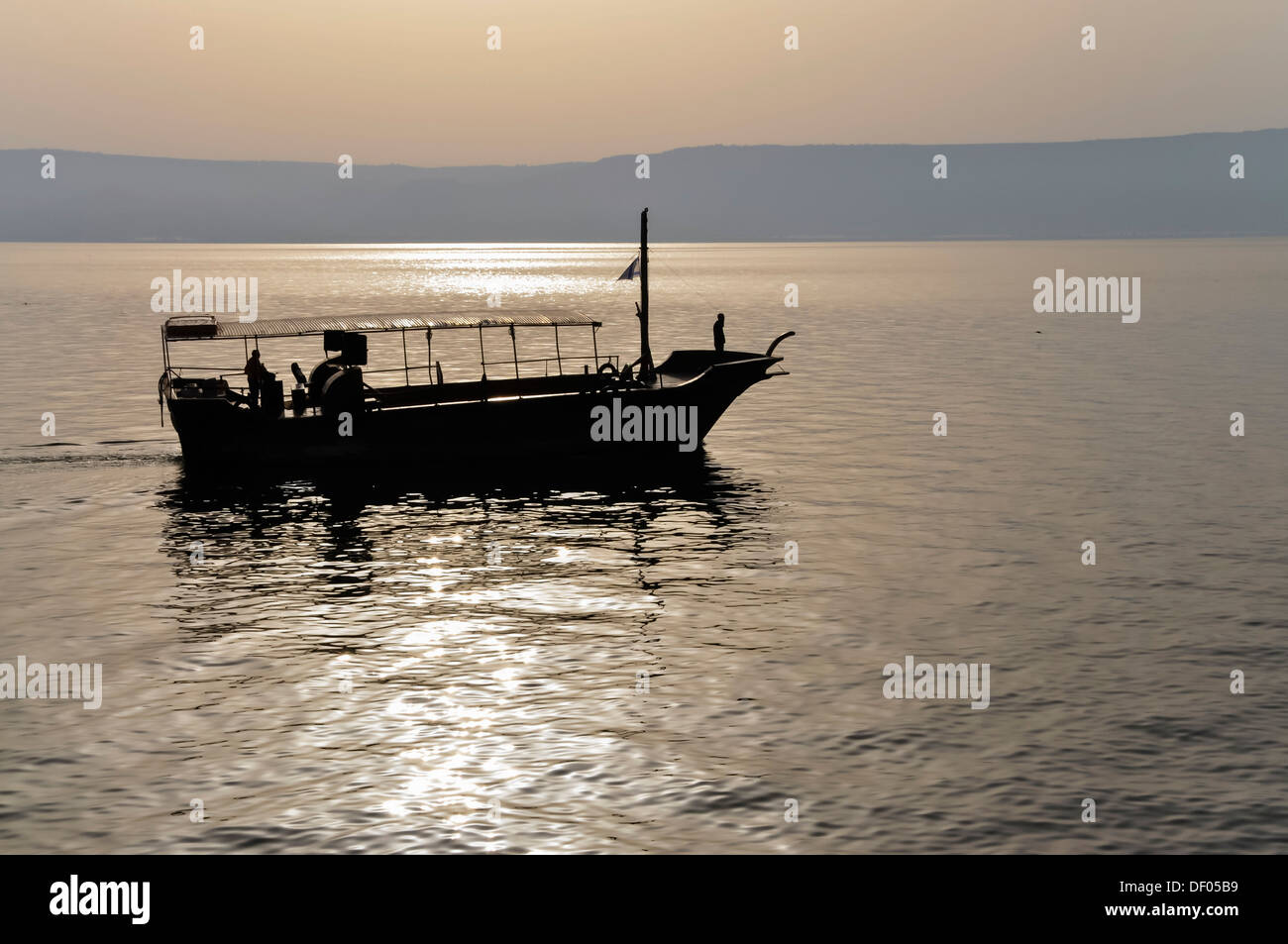 Bateau de pêche sur la mer de Galilée ou sur le lac de Génésareth, Tibériade, Israël, Moyen-Orient, Asie du Sud, Asie Banque D'Images