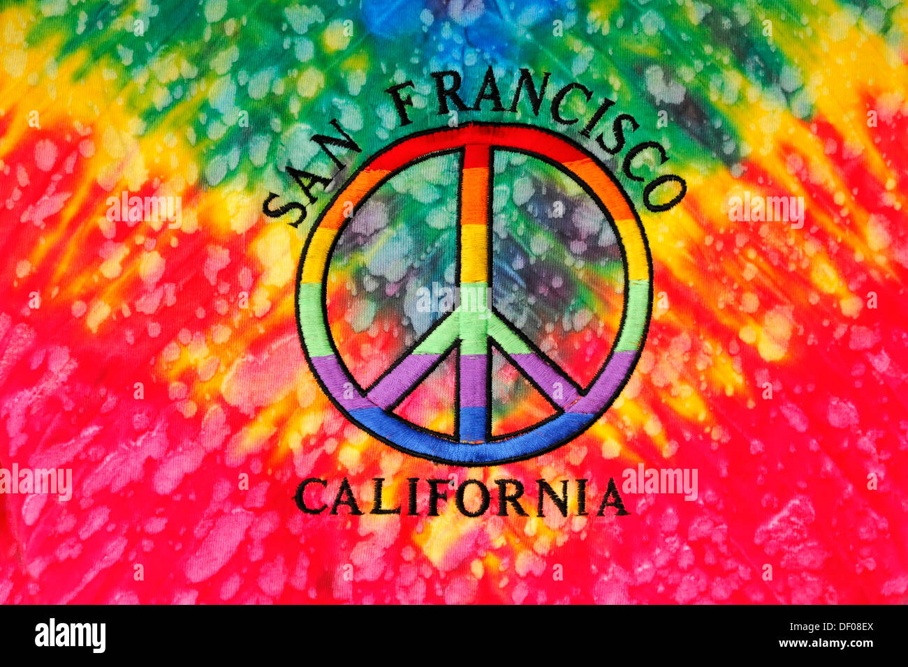 'California' imprimé sur T-shirt, CALIFORNIE, ÉTATS UNIS, Amérique du Nord Banque D'Images