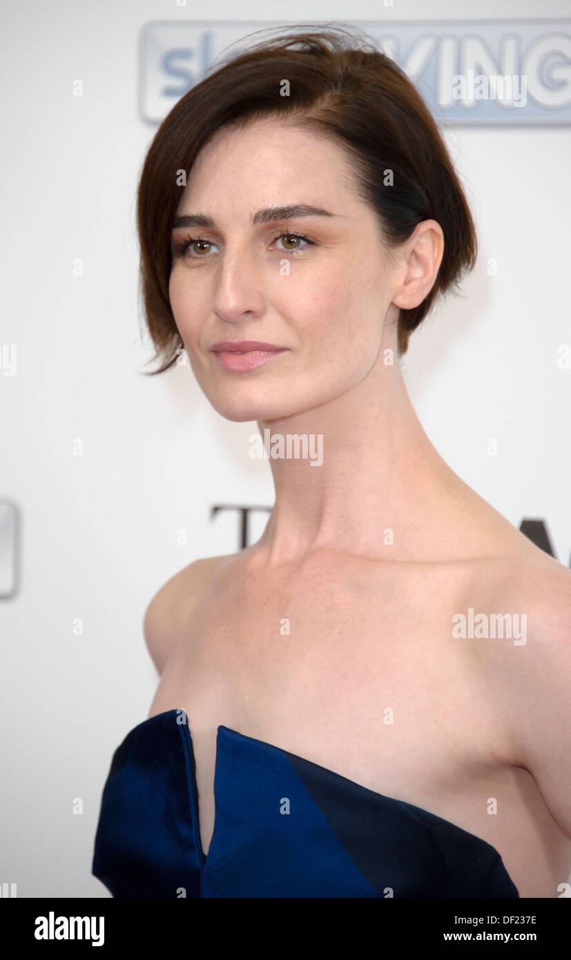 Erin O'Connor s'occupe du lancement de 'La Face'. Banque D'Images