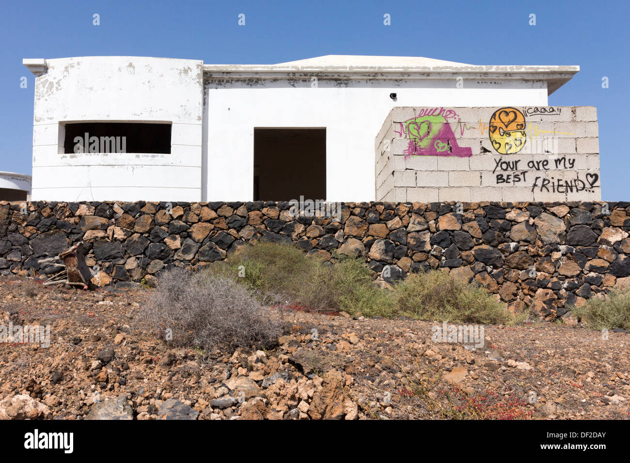 Villa inachevée causée par la récession espagnole - Costa Teguise - Lanzarote - Iles Canaries Banque D'Images