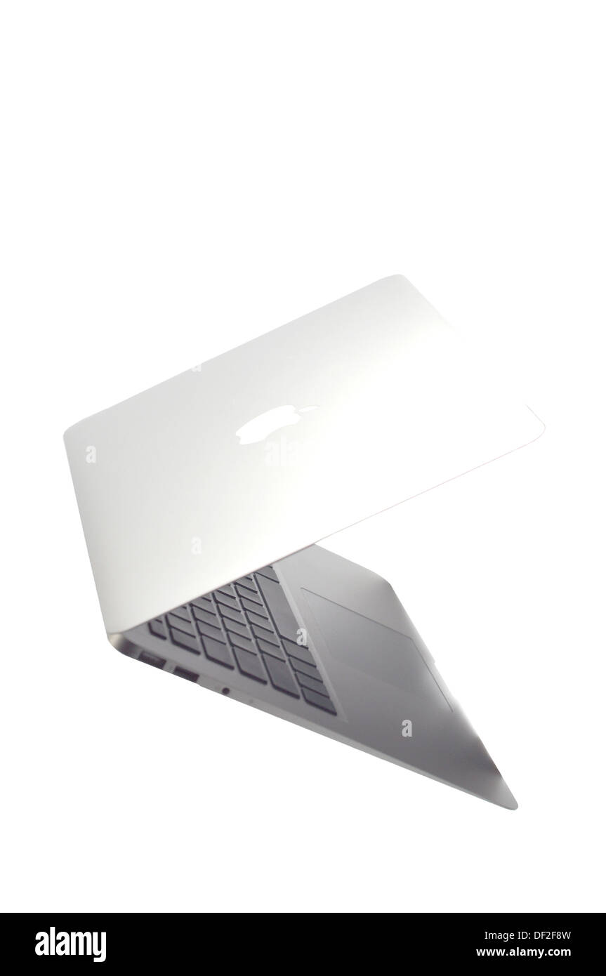 Macbook AIr dans différentes silhouette, isolé sur fond blanc Banque D'Images