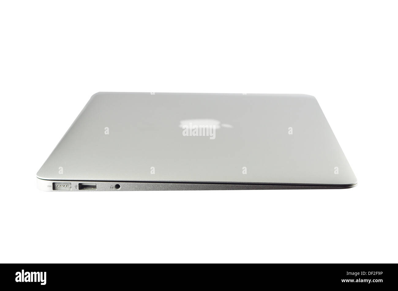 Macbook AIr dans différentes silhouette, isolé sur fond blanc Banque D'Images