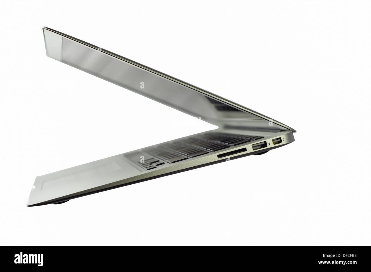Macbook AIr dans différentes silhouette, isolé sur fond blanc Banque D'Images