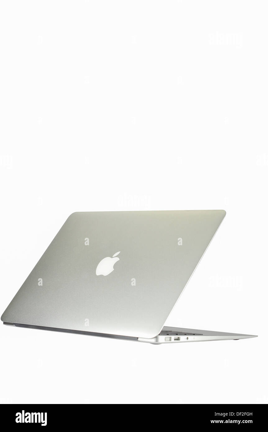 Macbook AIr dans différentes silhouette, isolé sur fond blanc Banque D'Images