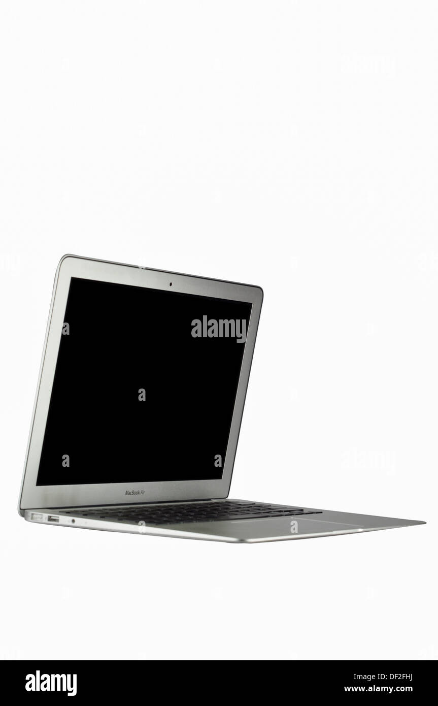 Macbook AIr dans différentes silhouette, isolé sur fond blanc Banque D'Images