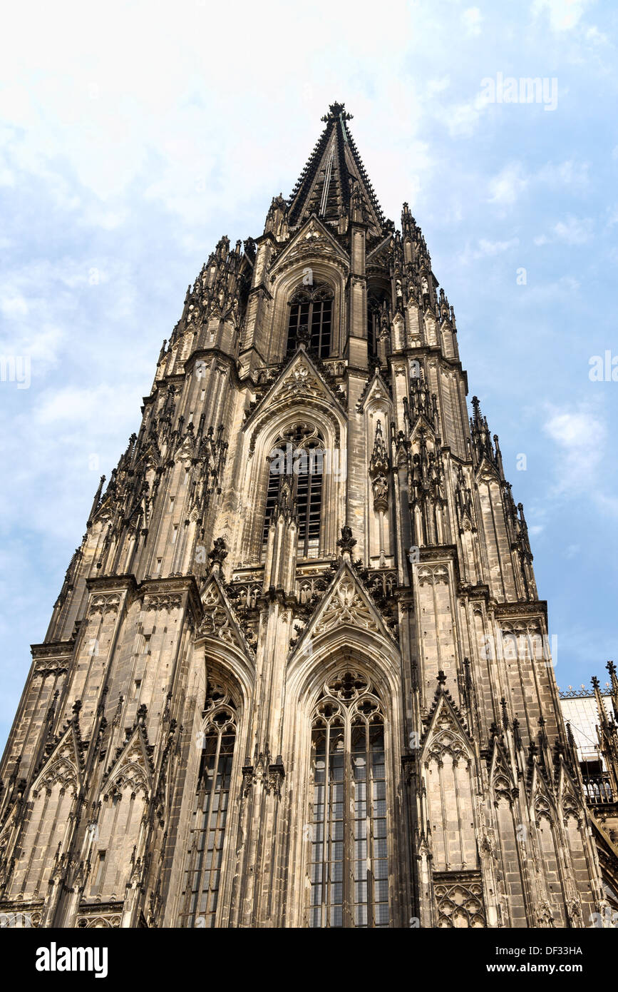 La cathédrale de Cologne (Koelner Dom), dédiée aux saints Pierre et Marie, est le siège de l'Archevêque de Cologne. Banque D'Images