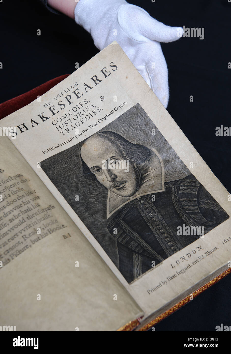 Un rare première édition folio de l'œuvre complète de William Shakespeare à partir de la Bibliothèque de Birmingham Shakespeare Collection. Banque D'Images