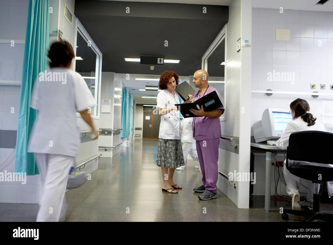 Salle d'urgence. Hospital Universitario Gran Canaria Docteur Negrin, Las  Palmas de Gran Canaria. Canaries, Espagne Photo Stock - Alamy