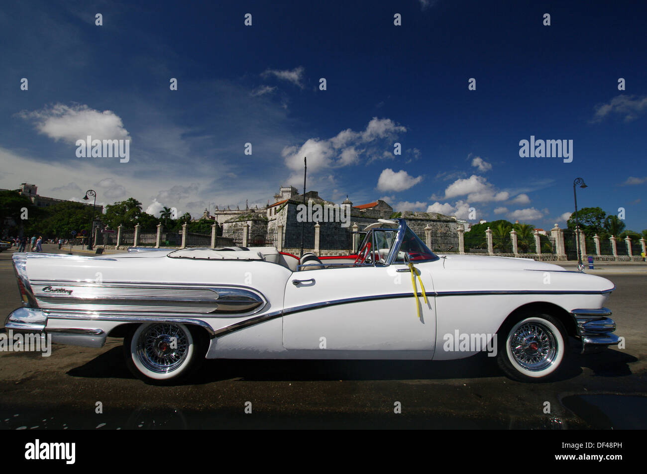 1950 Buick Century dans La Havane, Cuba Banque D'Images