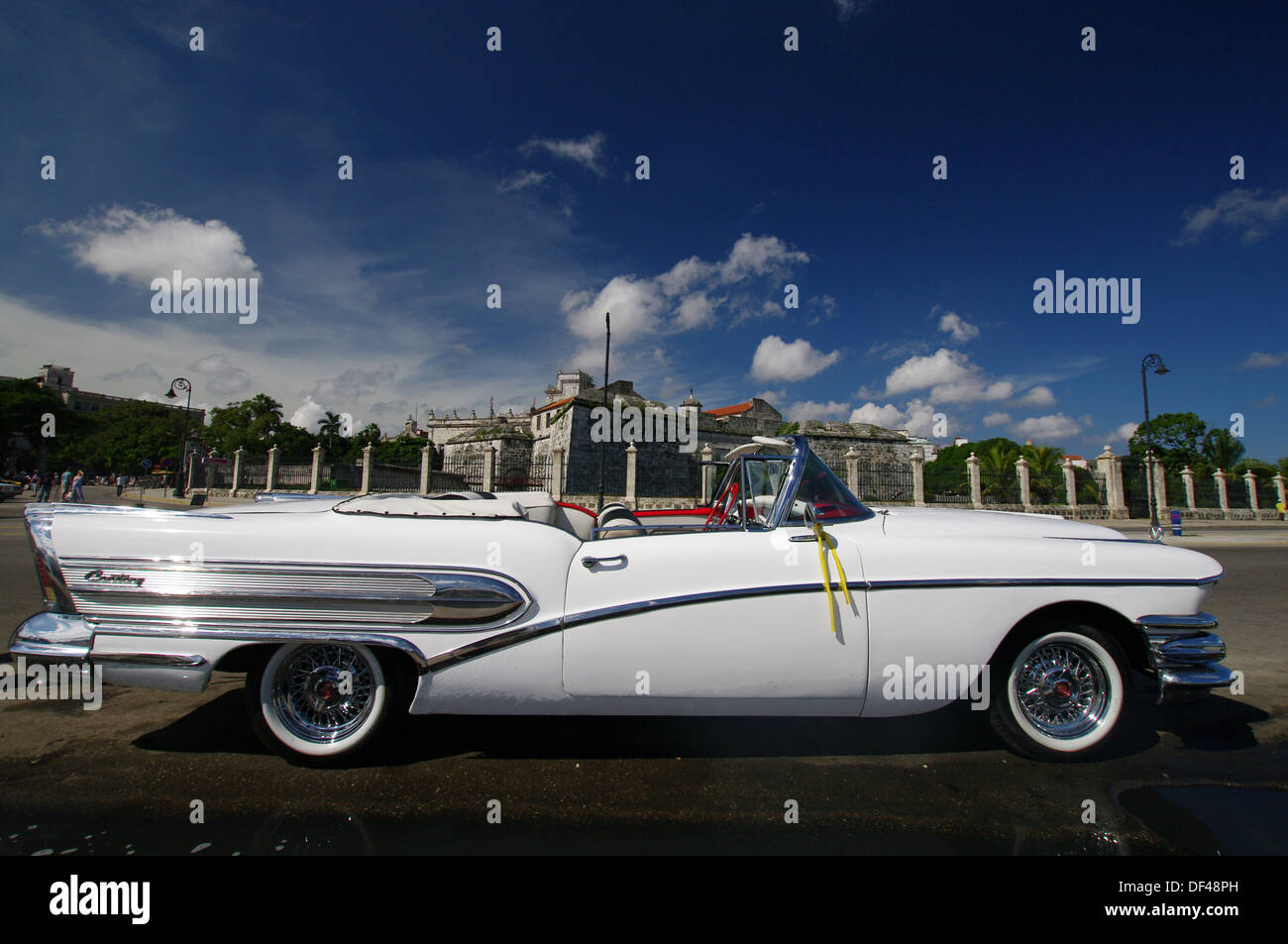 Buick 1950s Banque de photographies et d’images à haute résolution - Alamy