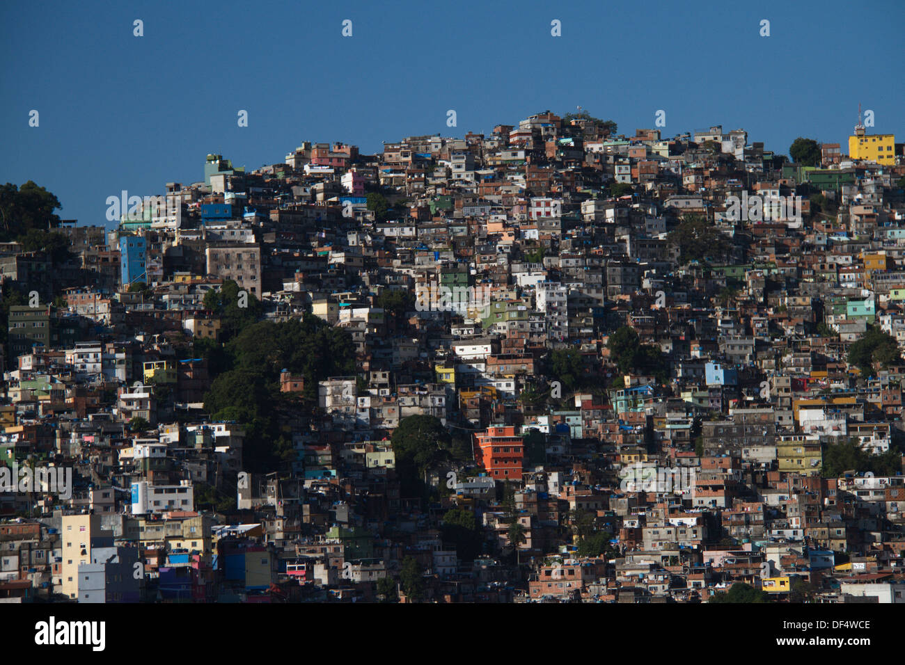 Foule de maisons Favela Rocinha Rio de Janeiro Brésil bidonville Banque D'Images
