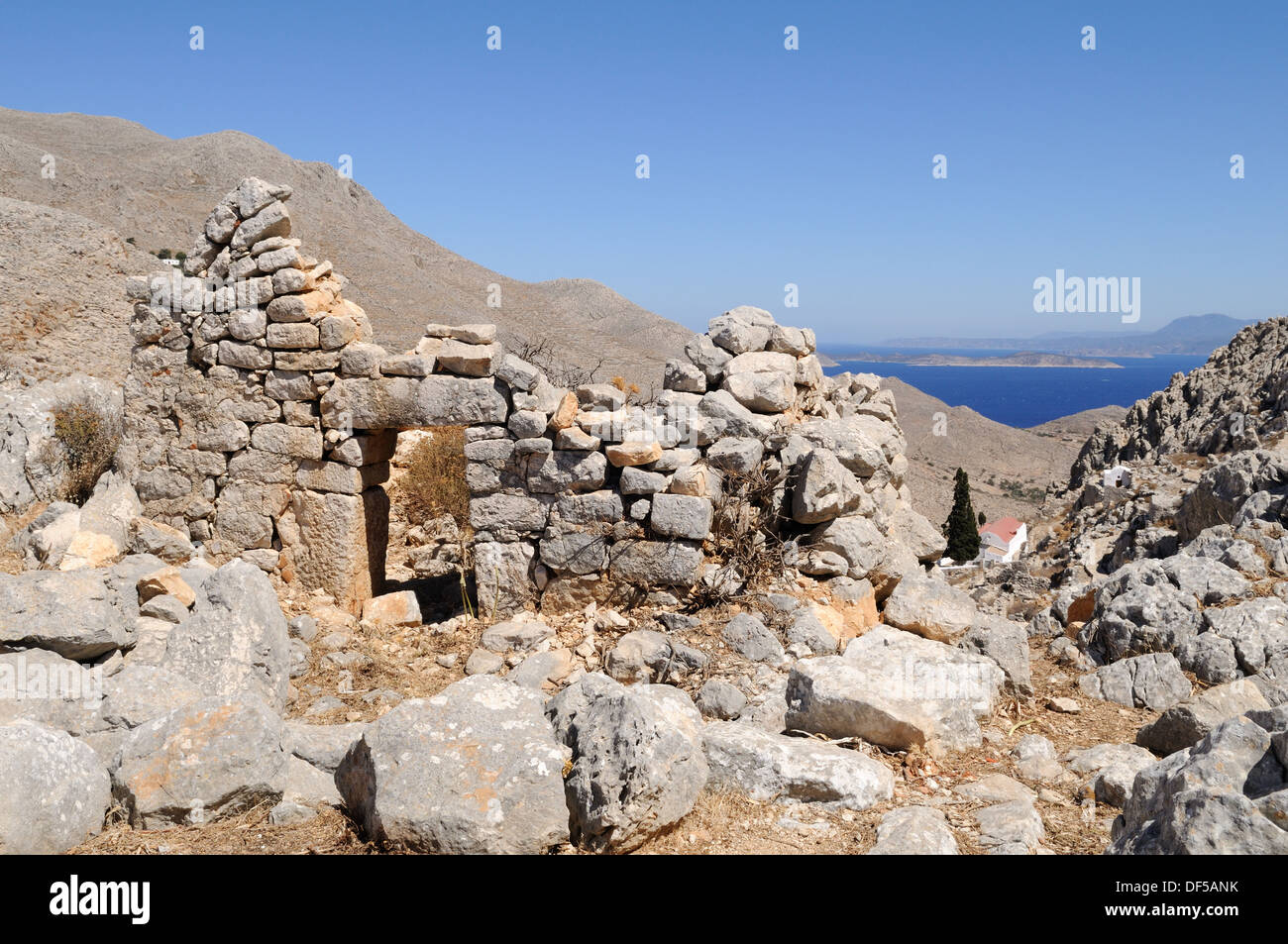 Le village abandonné de Chorio Halki Chalki Le Dodécanèse Grèce Banque D'Images
