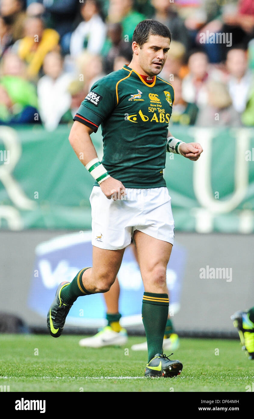 Cape Town, Afrique du Sud. 28 sept 2013. , Morne Steyn de l'Afrique du Sud au cours du Château Lager Rugby Championship test match entre l'Afrique du Sud (Sprinkboks) et l'Australie (Wallabies) chez DHL Newlands au Cap. Photo par Roger Sedres/ ImageSA Banque D'Images